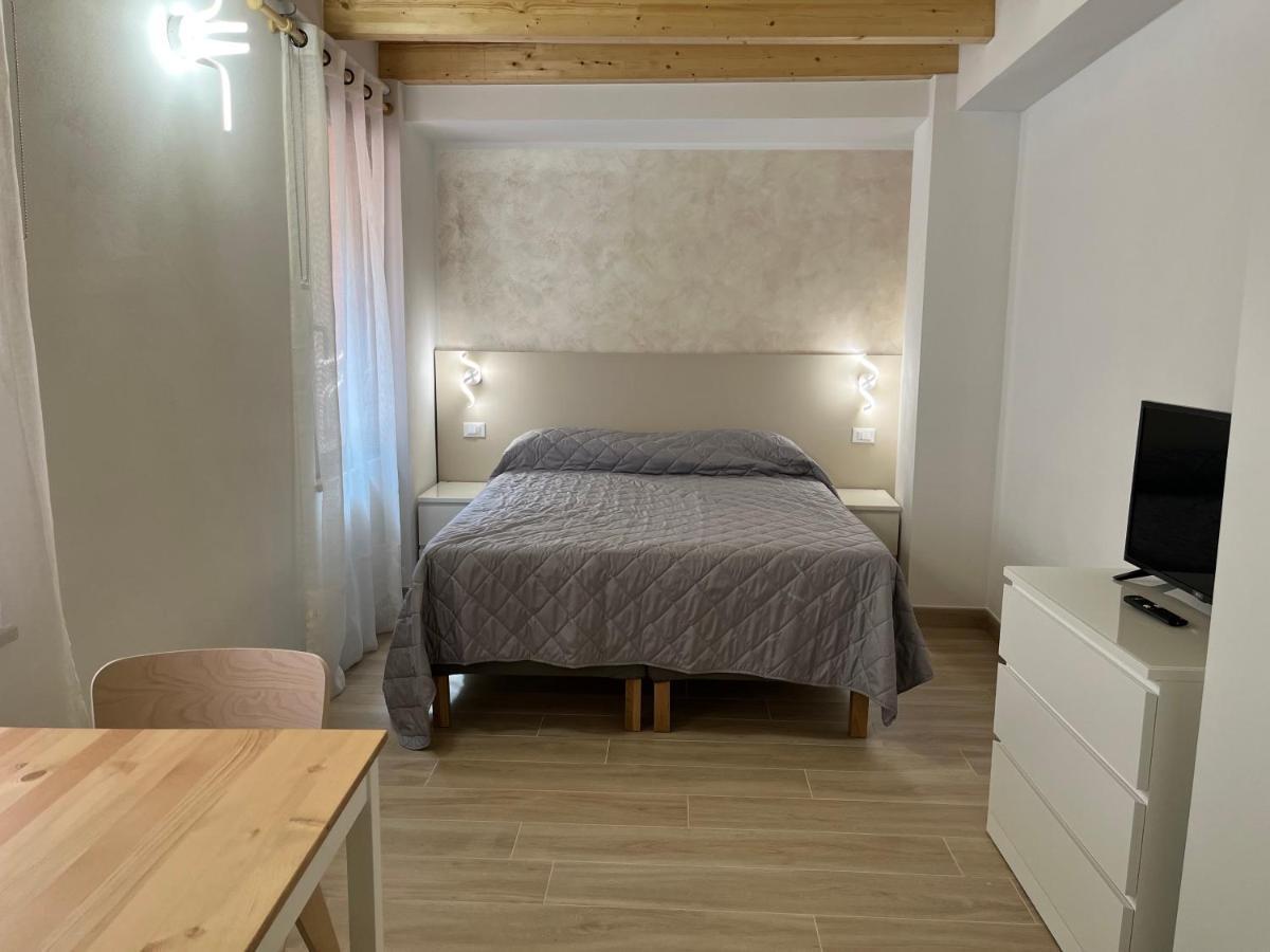 Anfite Apartments Santa Maria Desenzano del Garda Ngoại thất bức ảnh