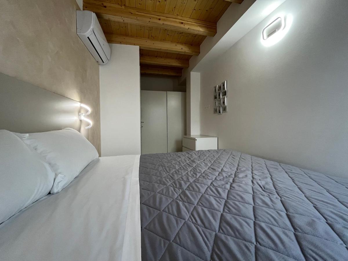 Anfite Apartments Santa Maria Desenzano del Garda Ngoại thất bức ảnh