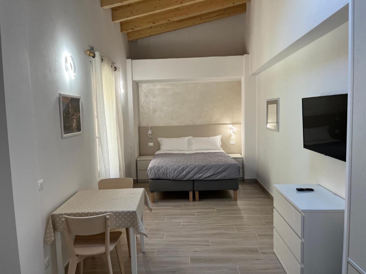 Anfite Apartments Santa Maria Desenzano del Garda Ngoại thất bức ảnh