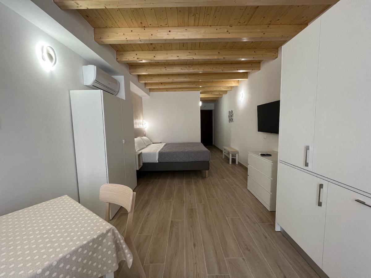 Anfite Apartments Santa Maria Desenzano del Garda Ngoại thất bức ảnh